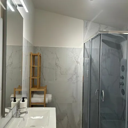 La Grotta Sardegna 4 Bedrooms 4 Private Bathrooms