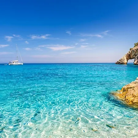 Apartment La Grotta Sardegna 4 Bedrooms 4 Private Bathrooms