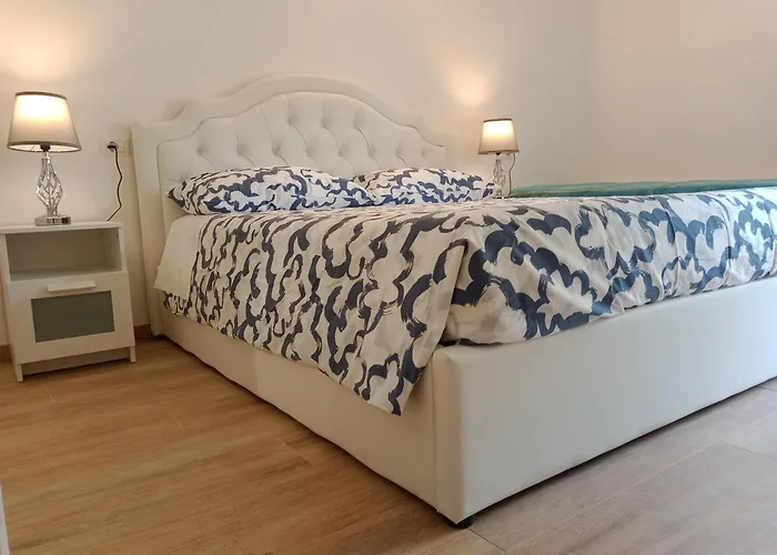 Lägenhet La Grotta Sardegna 4 Bedrooms 4 Private Bathrooms Urzulei