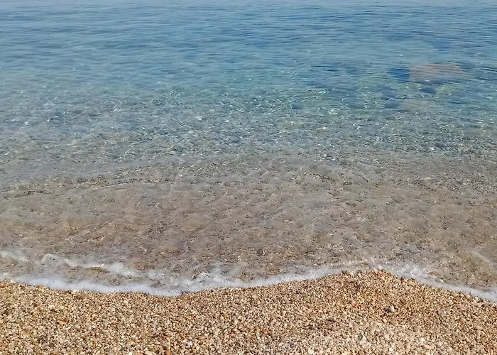 La Grotta Sardegna 4 Bedrooms 4 Private Bathrooms
